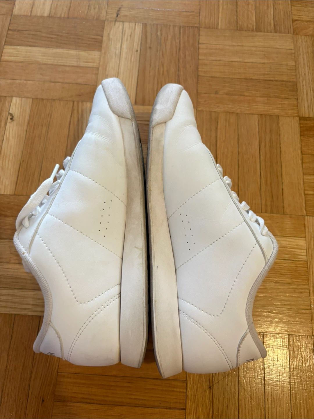 Reebok Classic White Leather Sneakers - Women's Size 7.5 - photo 2