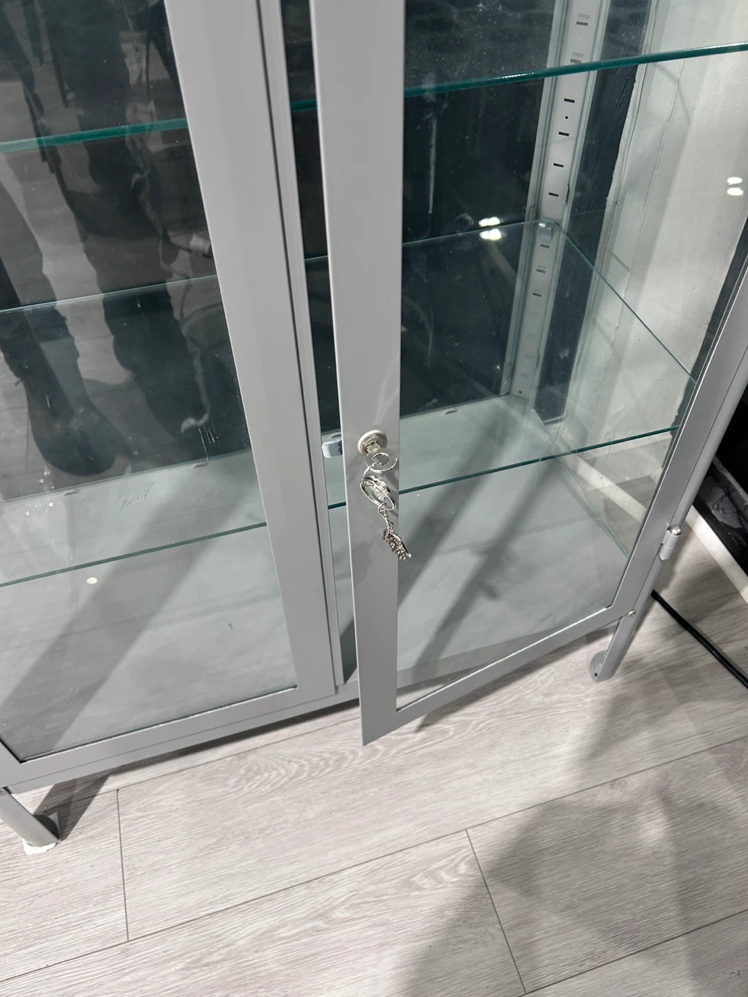 glass cabinet or glass display cabinet - photo 2