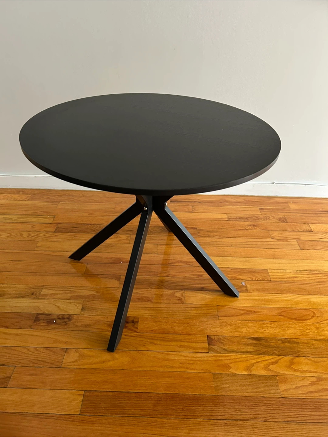 Black Round End Table