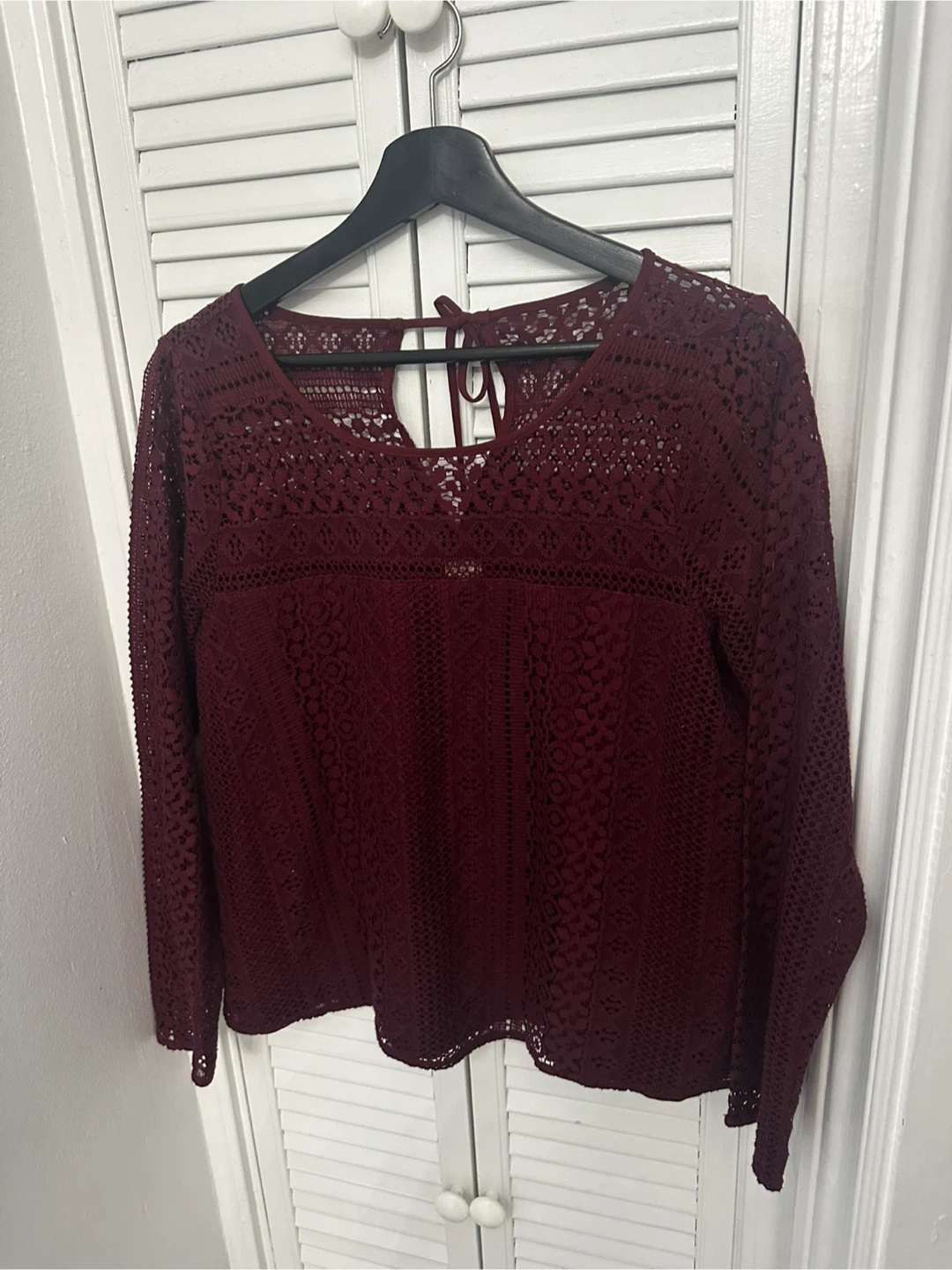 Hollister Burgundy Lace Long Sleeve Top - Size L - photo 2