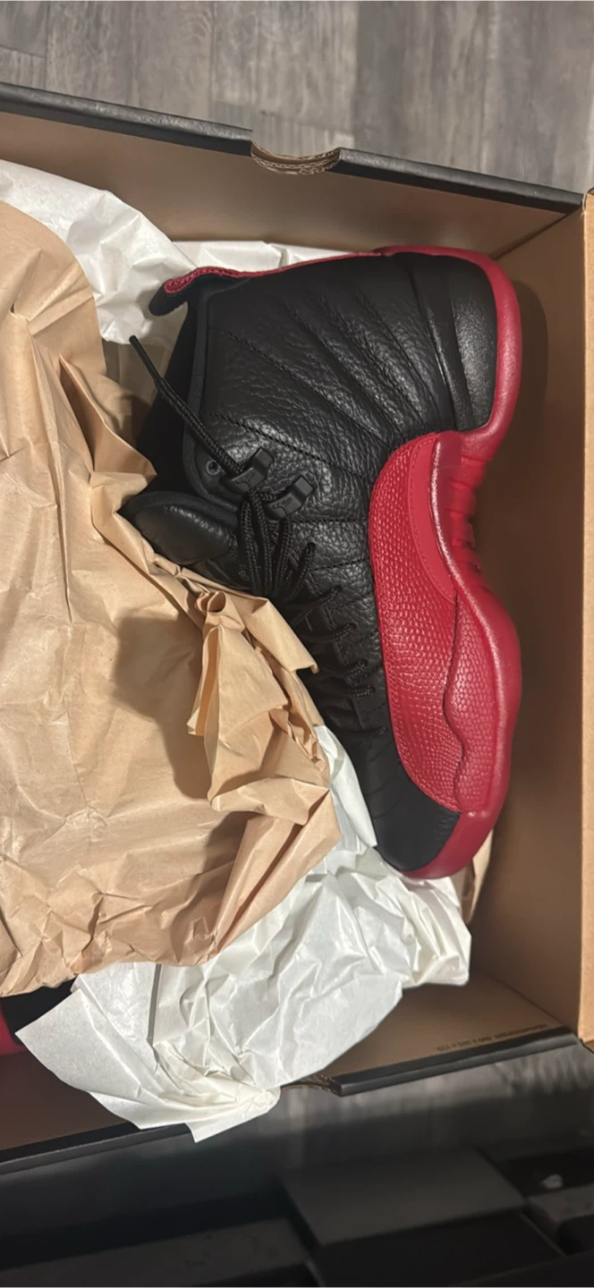 Air Jordan 12 Retro Black Varsity Red Mens Shoes Size 9