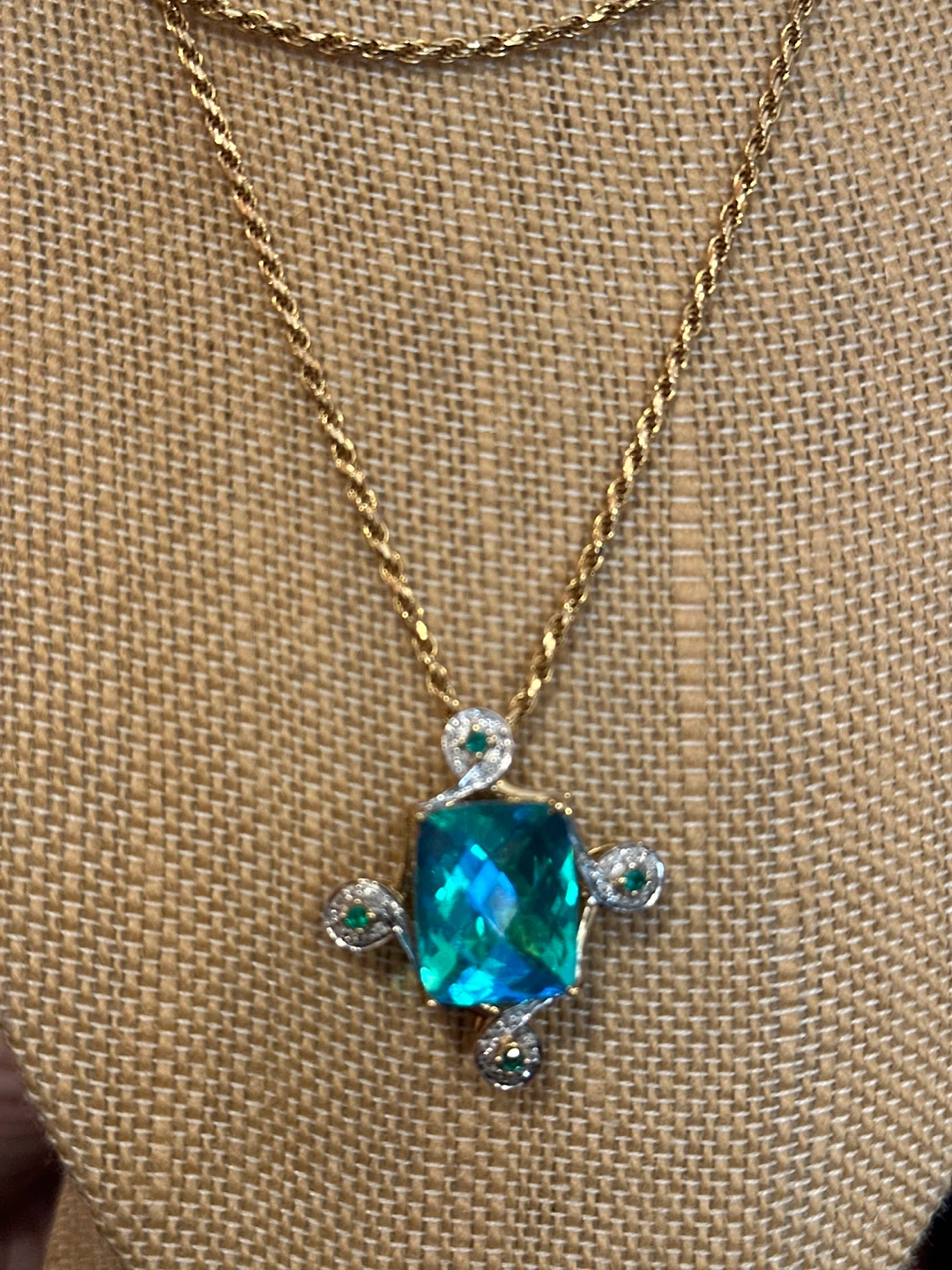 14k gold pendant only