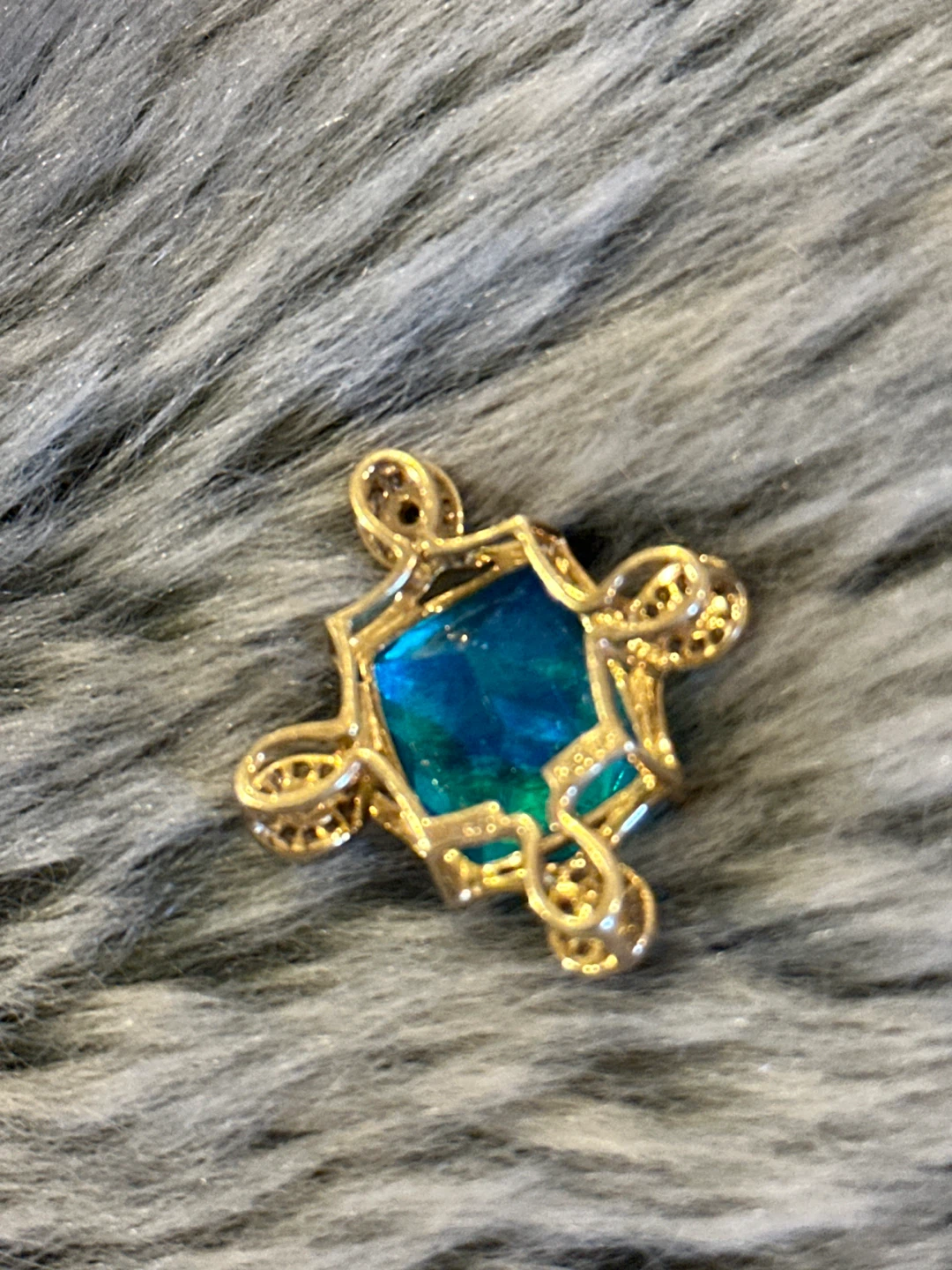 14k gold pendant only - photo 5