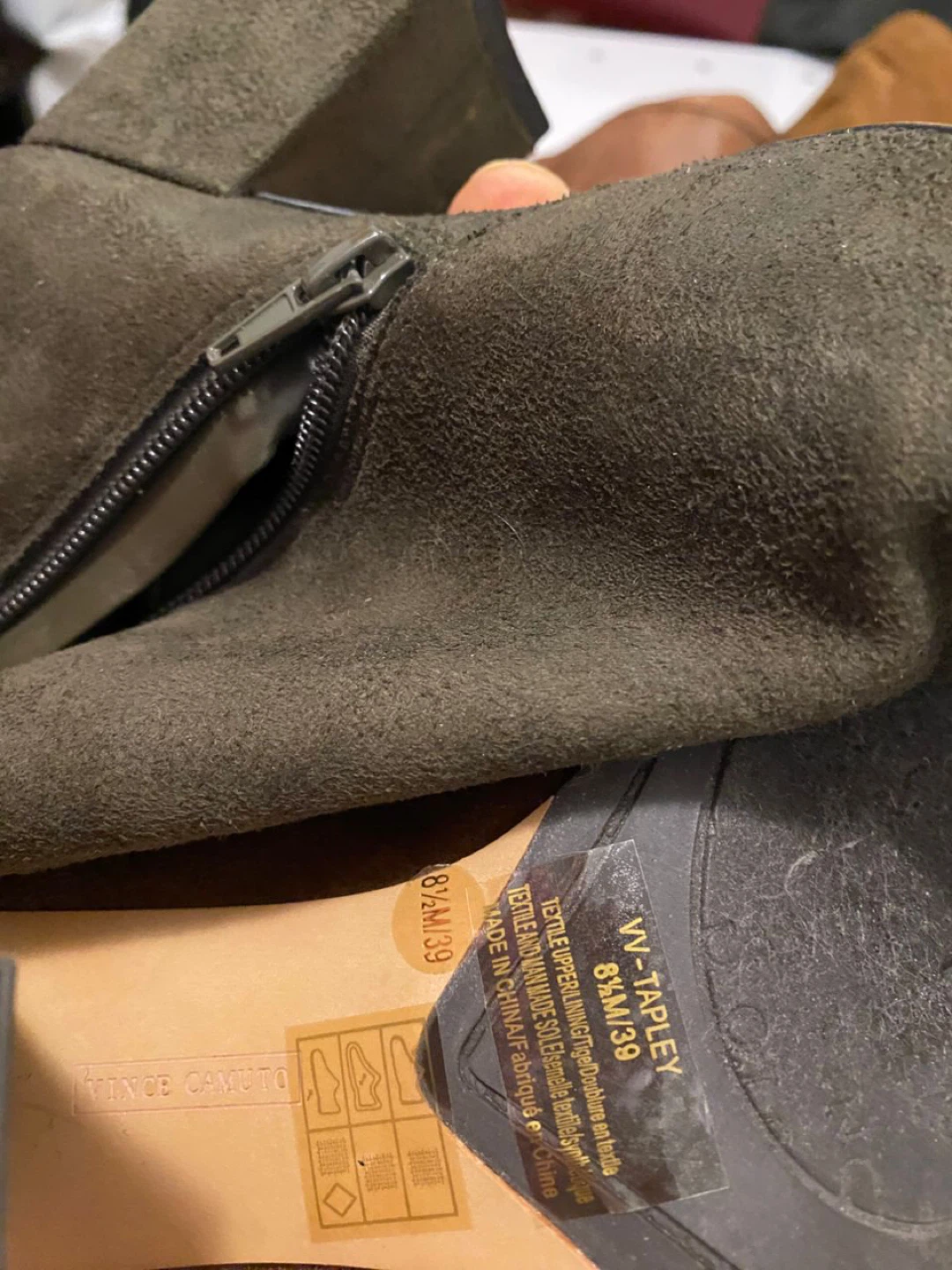 Vince Camuto Women's Olive Green Suede - Size 8.5