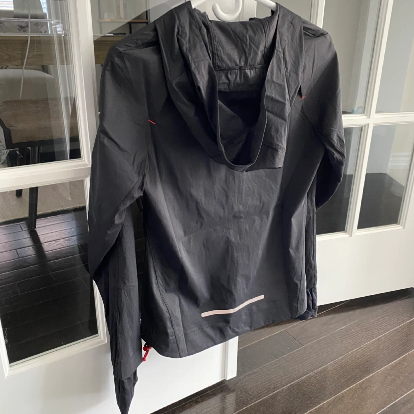 *BRAND NEW* ADIDAS Women’s Fast Running Jacket (XS) - photo 3