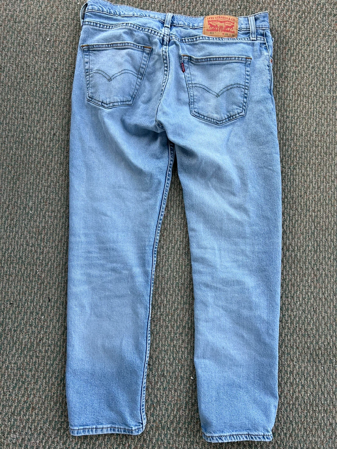 Women’s Levi jeans W32 L30 - photo 3
