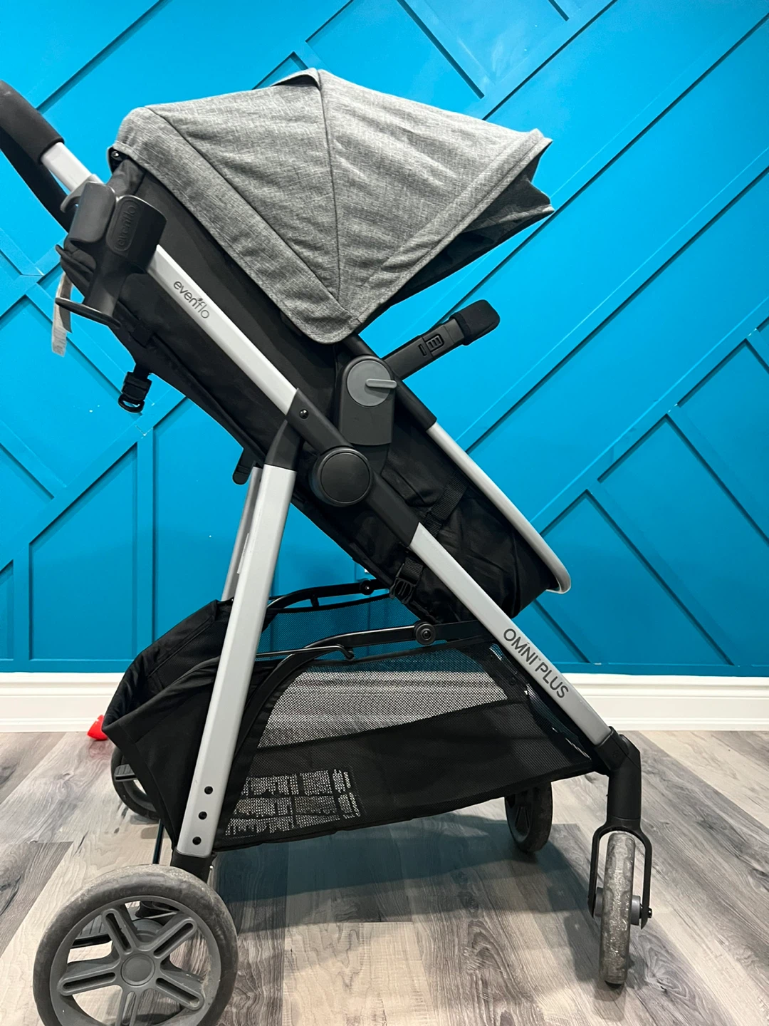 Evenflo Omni Plus Stroller - photo 2