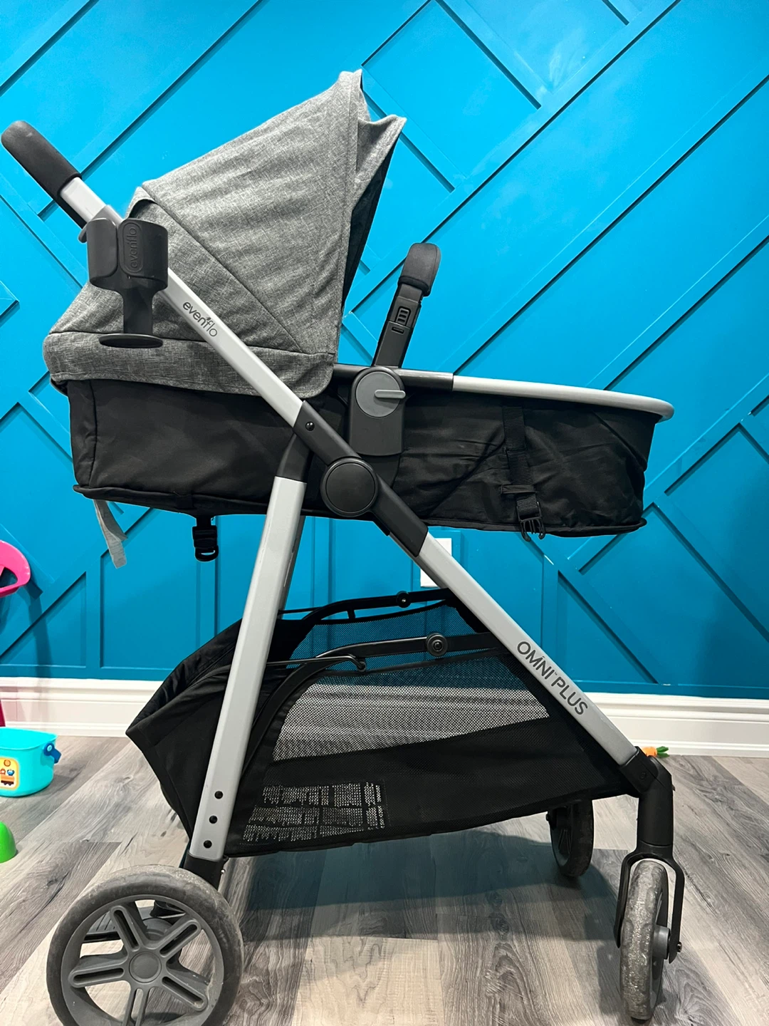 Evenflo Omni Plus Stroller - photo 4