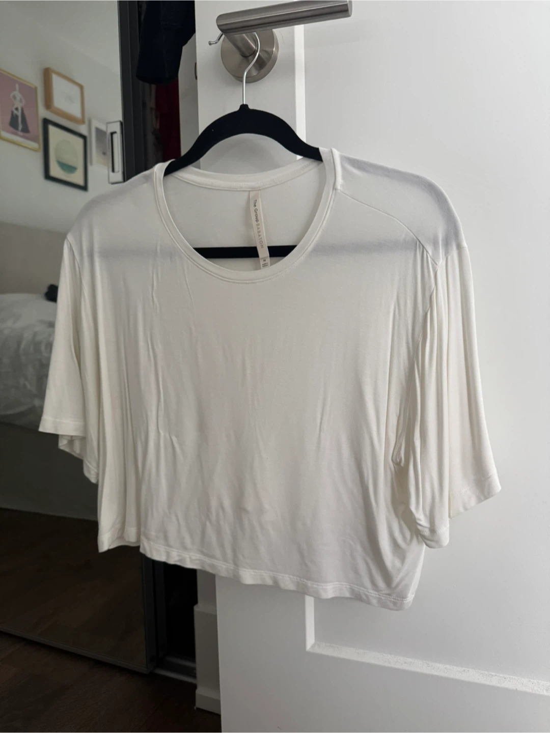 Babaton White Cropped T-Shirt - M