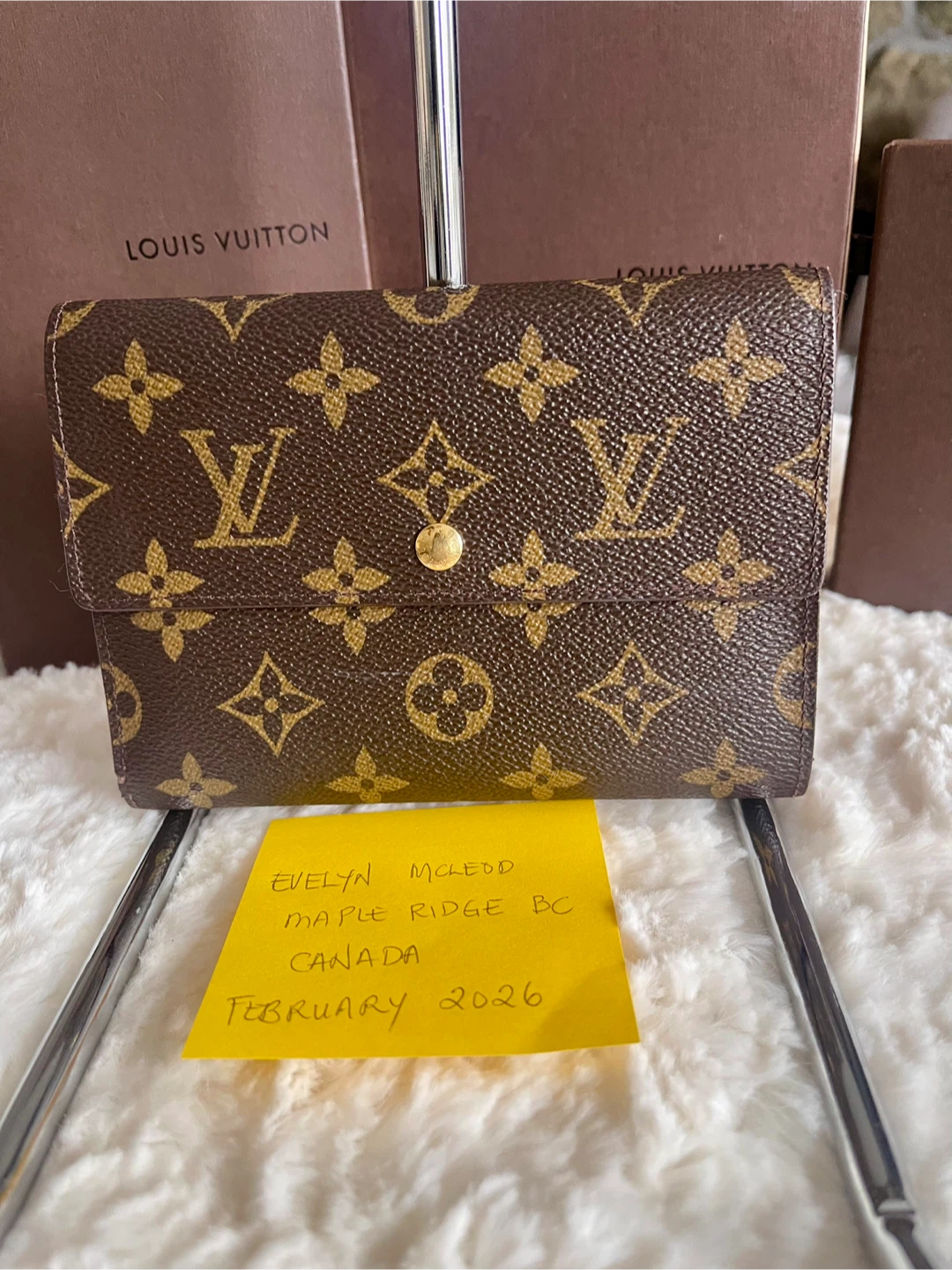 Louis Vuitton Monogram Canvas Bifold Wallet