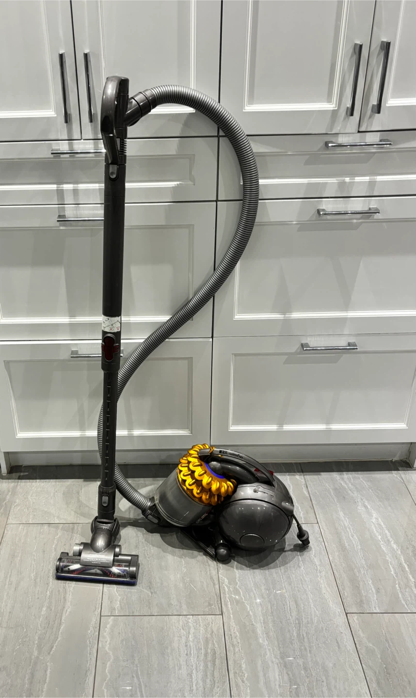 Dyson Big Ball Vacuum Cleaner - photo 3