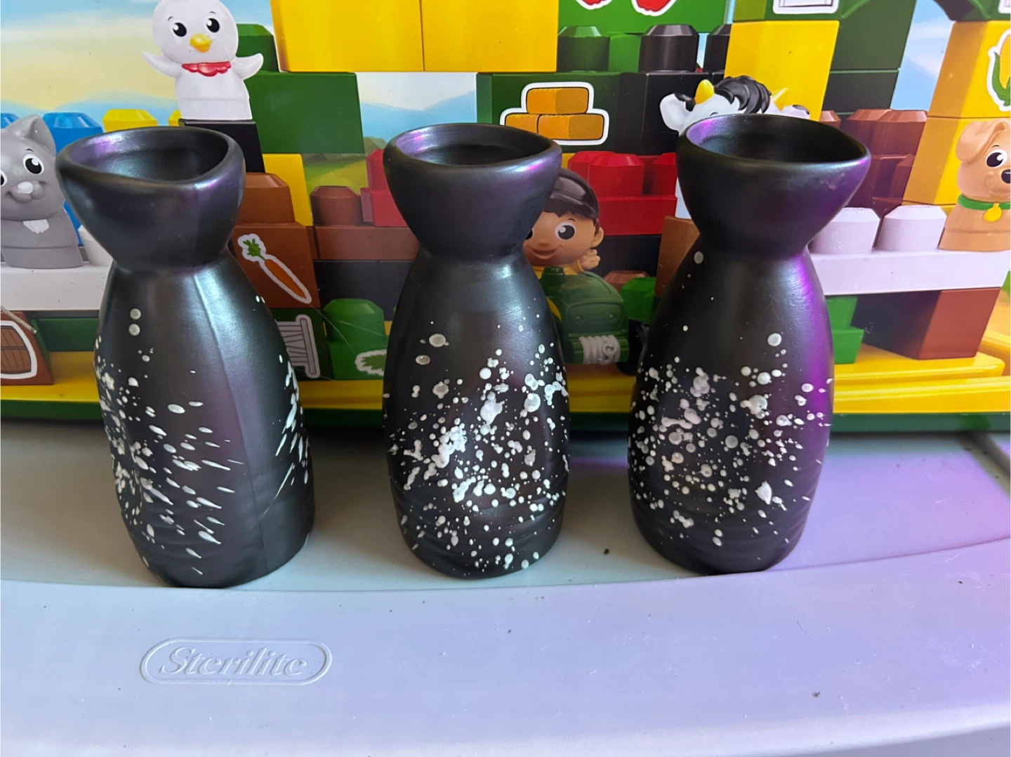 3 ceramic vases - photo 2