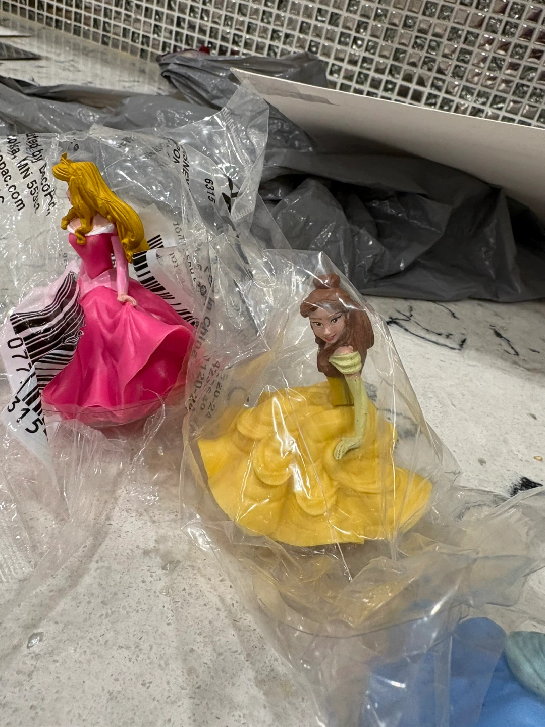 Disney Princess Figurines Aurora, Belle, Cinderella Cake props - photo 4