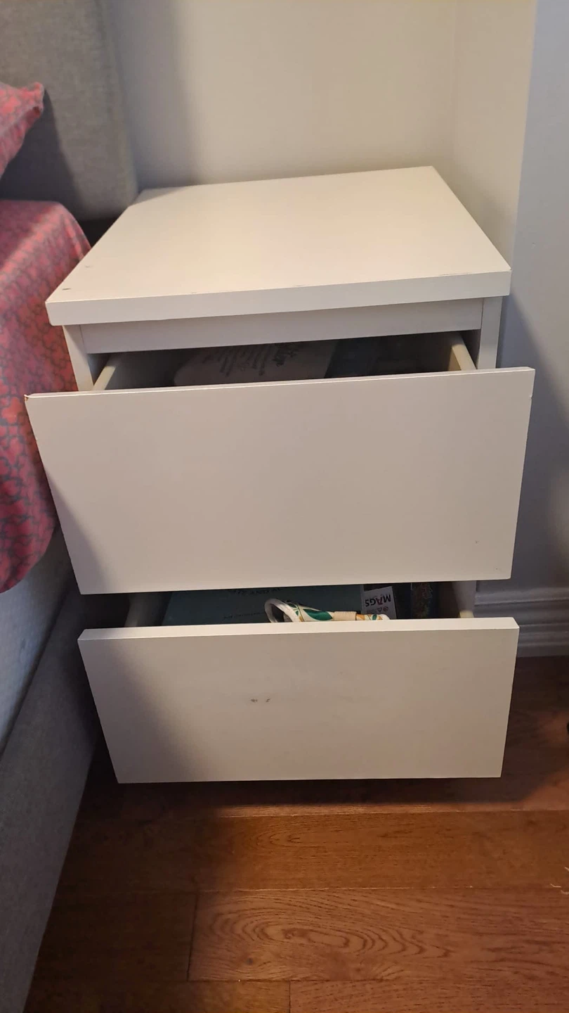 White 2-Drawer Nightstand