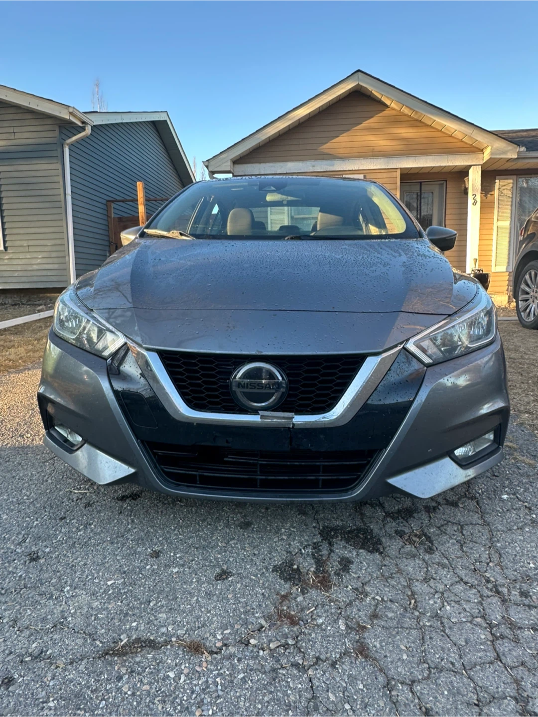 ** 2021 NISSAN VERSA CLEAN TITLE ** - photo 2