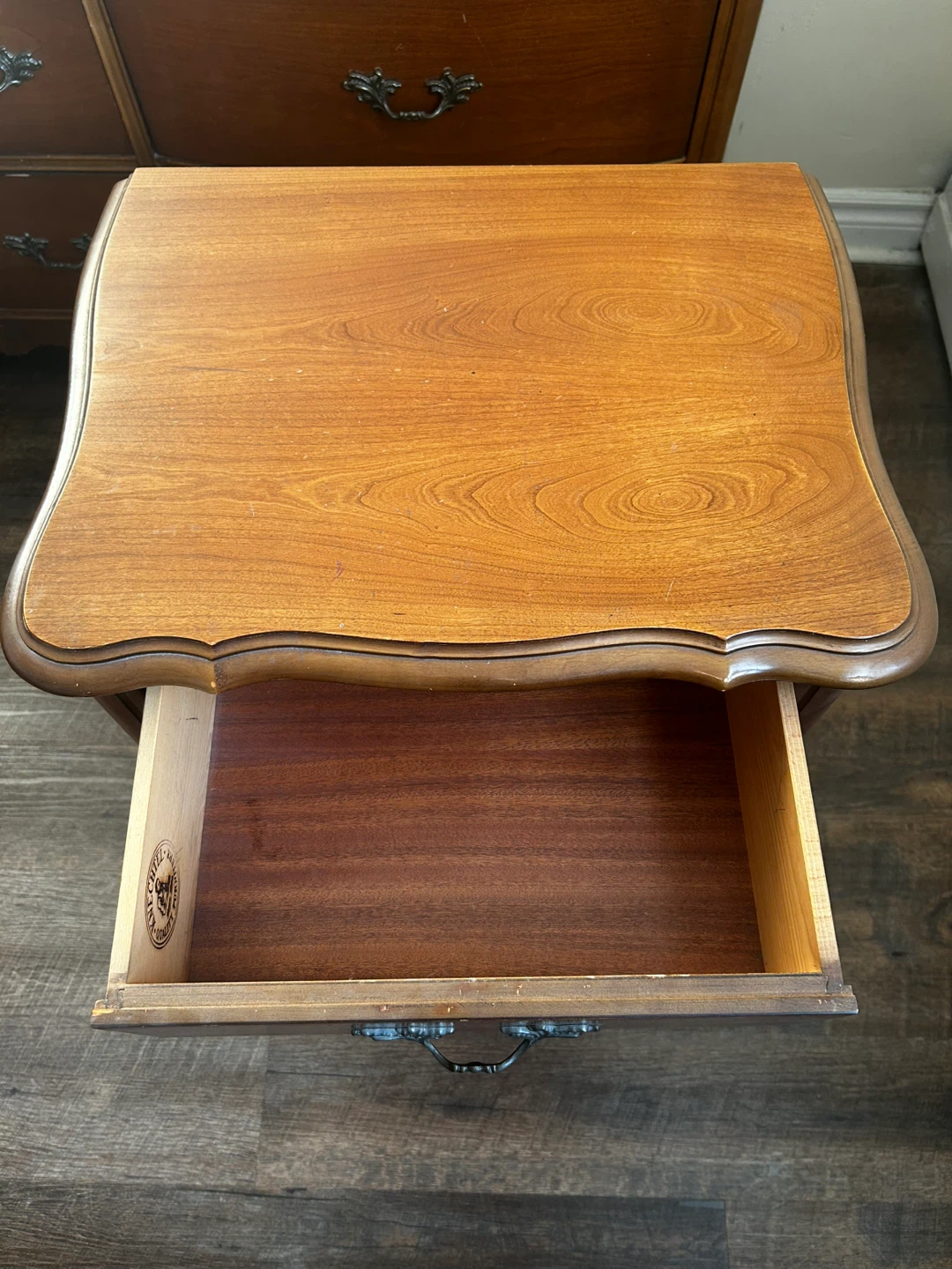 Mid-Century Solid Wood Knechtel Dresser + Nightstand Set - photo 5