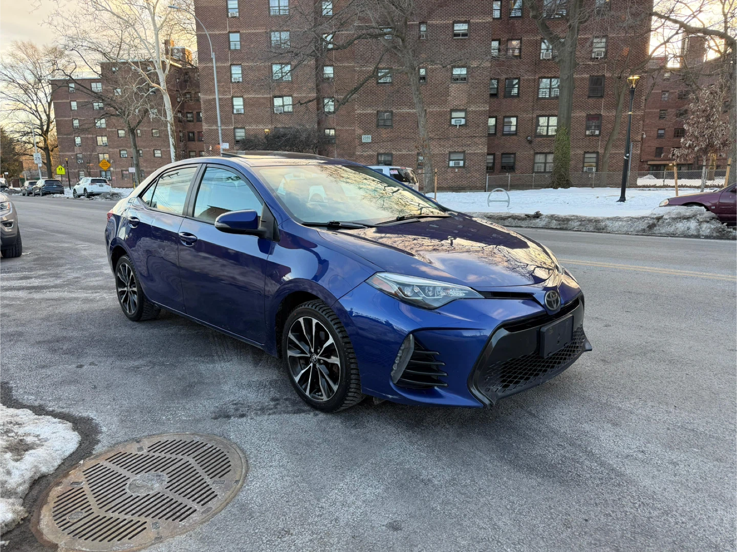 2018 Toyota Corolla SE Sedan