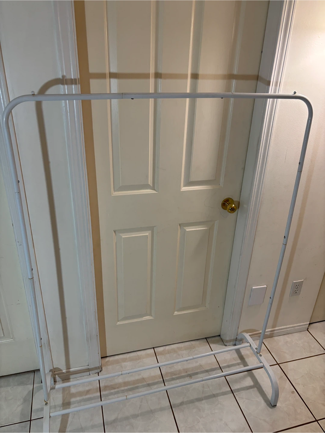 Lightweight Clothes Rack
