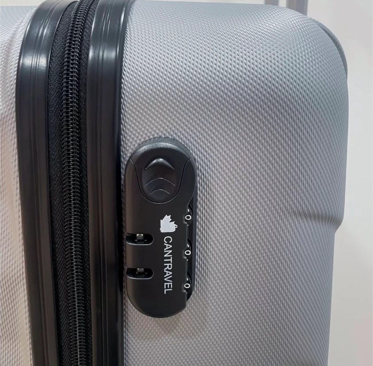 Brand New 3 in 1 Grey Suitcase Luggage Set(20”/24”/28”) - photo 3