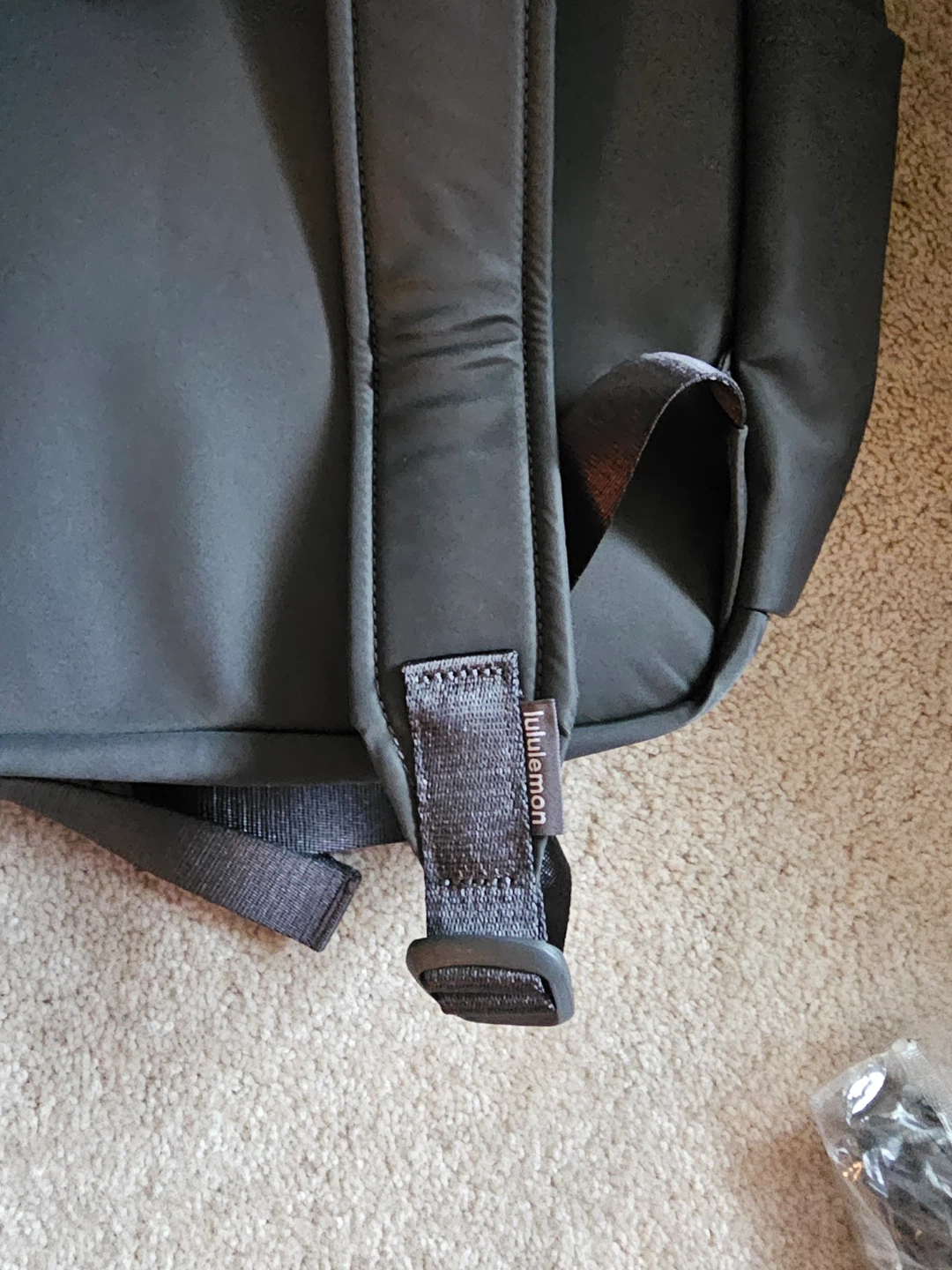 Lululemon Everywhere Backpack 22L