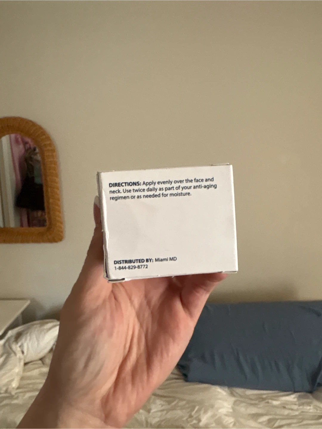 Brand new MiamiMD Age Defying Lift & Firm Cream for Neck & Face - photo 2