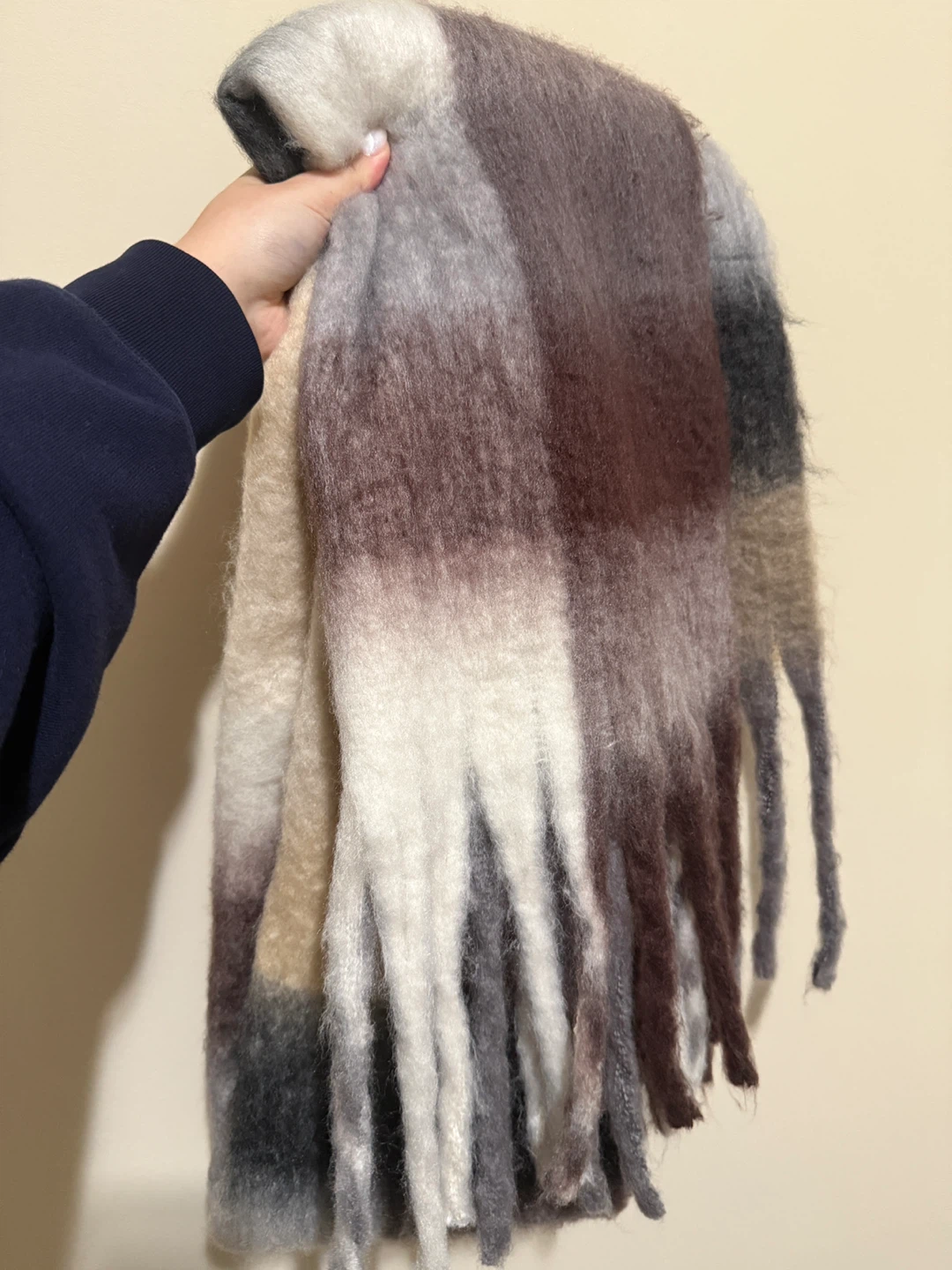 Cozy Plaid Fringe Scarf - photo 2