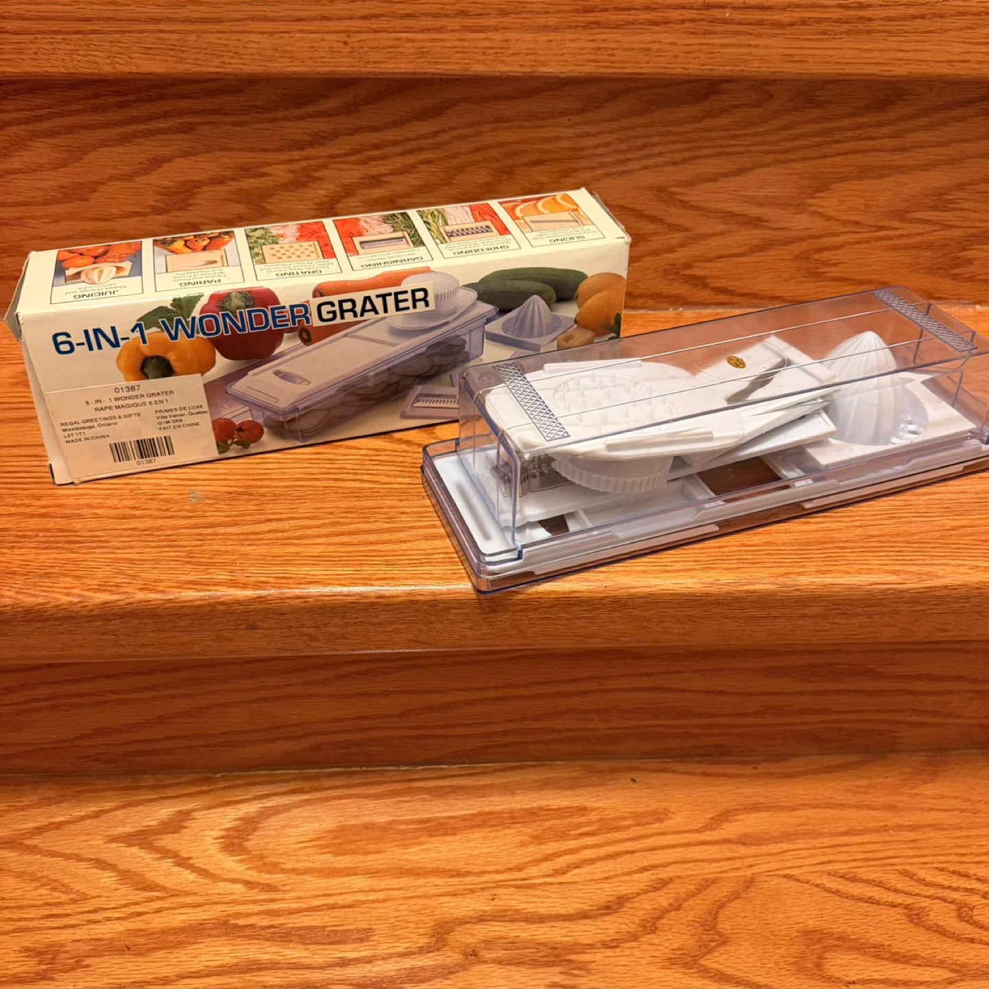 6-in-1 Wonder Grater Kitchen Tool - photo 2