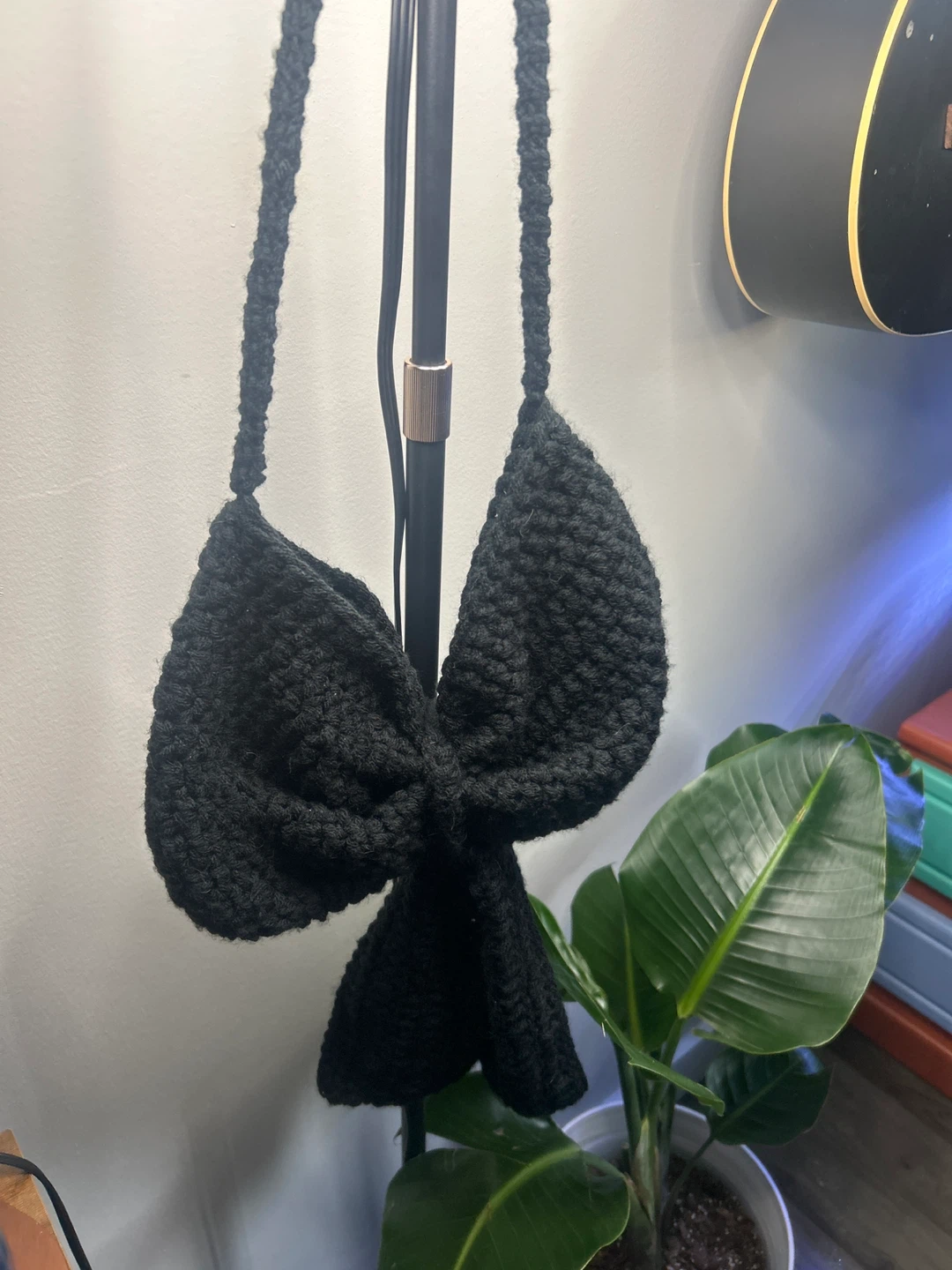 Black Crocheted Bow Bag - photo 4