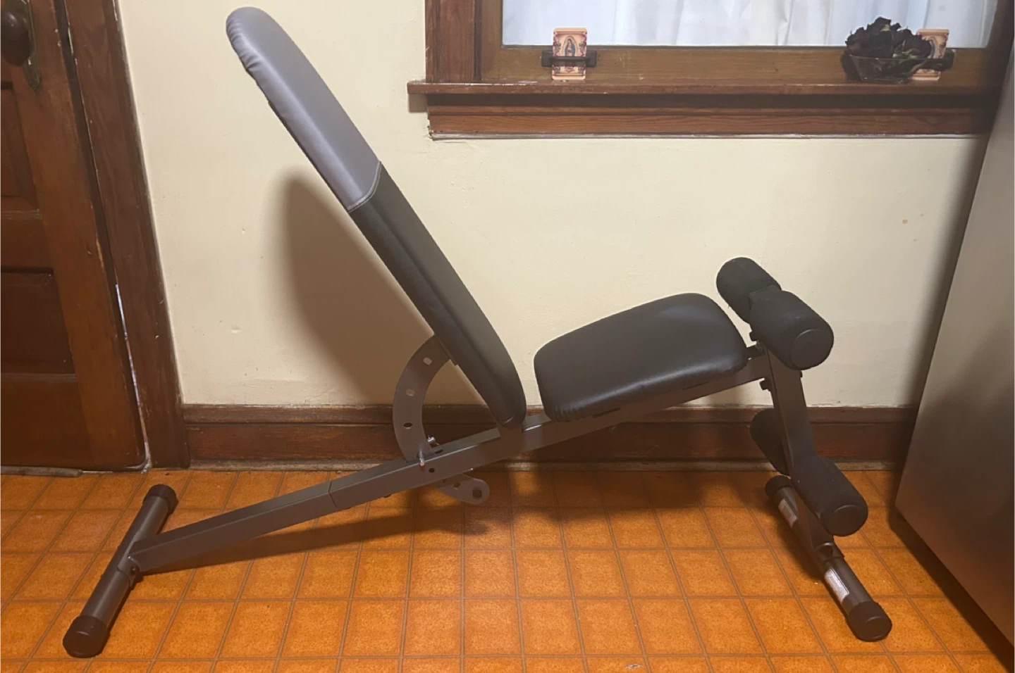 Everlast FIT Punching Bag & Wonder Core Exercise Bench - photo 2