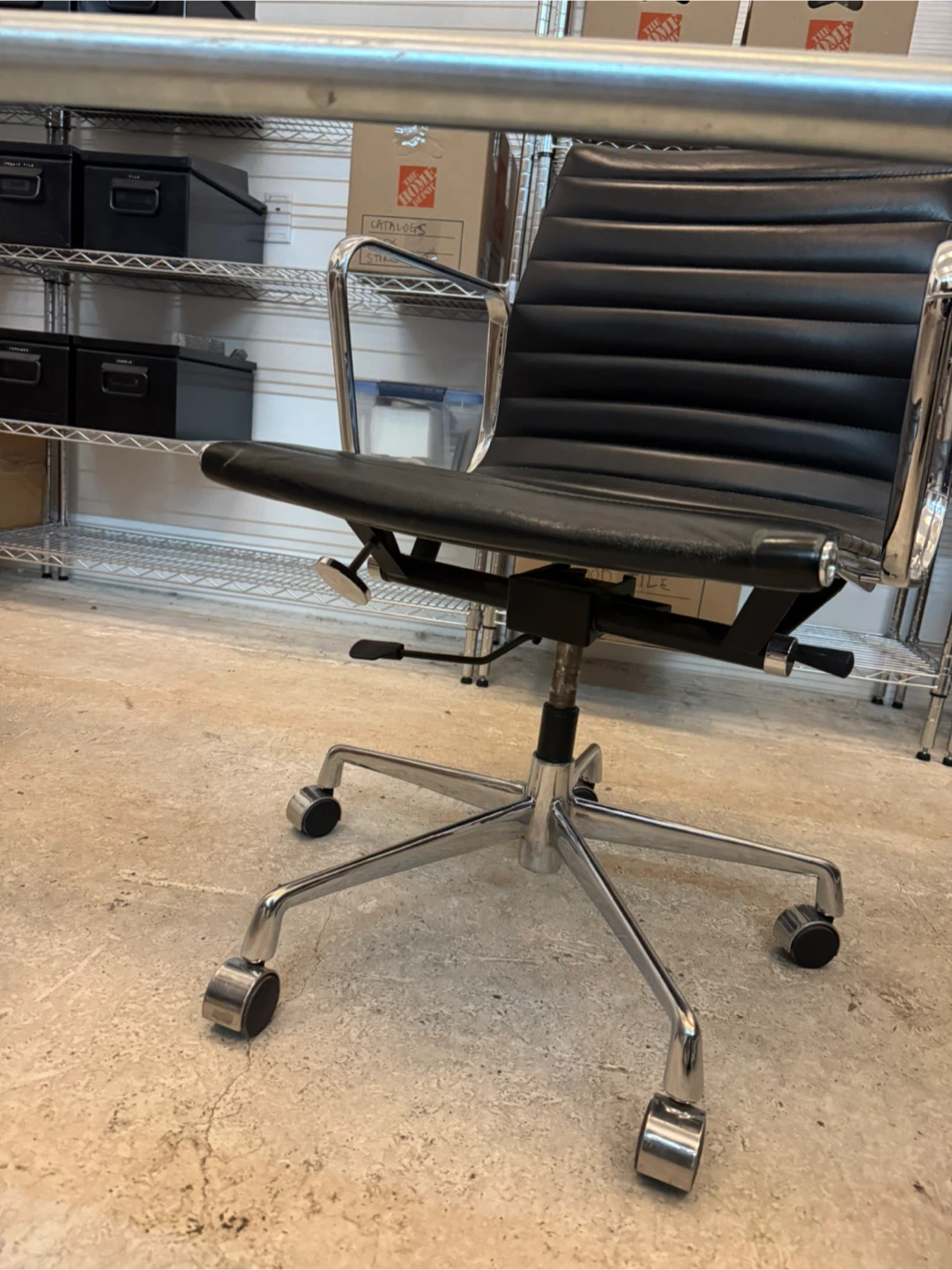 Black Leather Eames Style Office Chair - photo 4