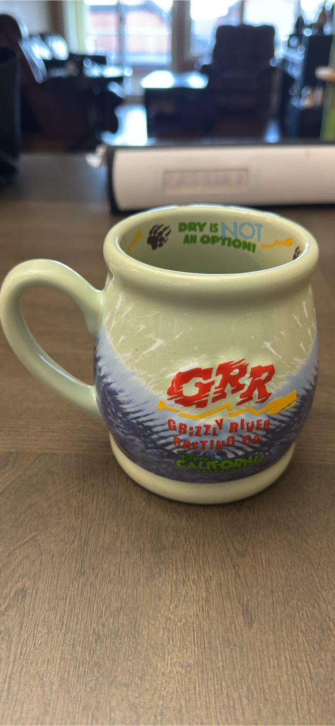 Grizzly River Rafting Co. Mug with Mickey & Goofy - photo 2
