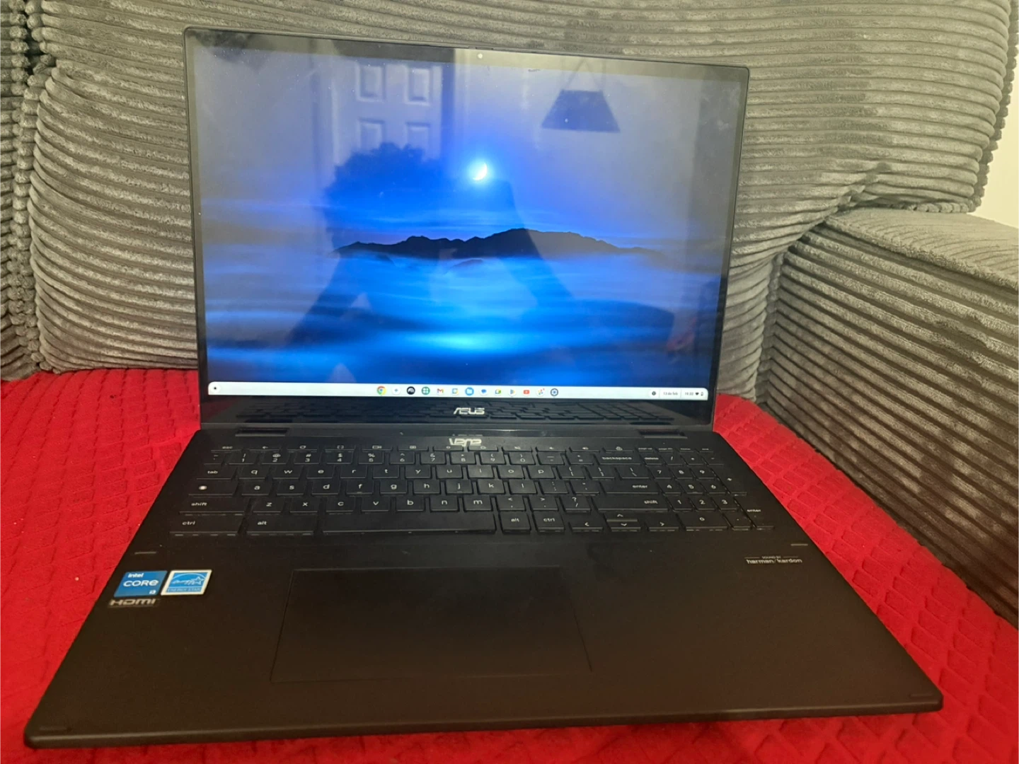 ASUS Chromebook Flip Convertible Laptop - Black