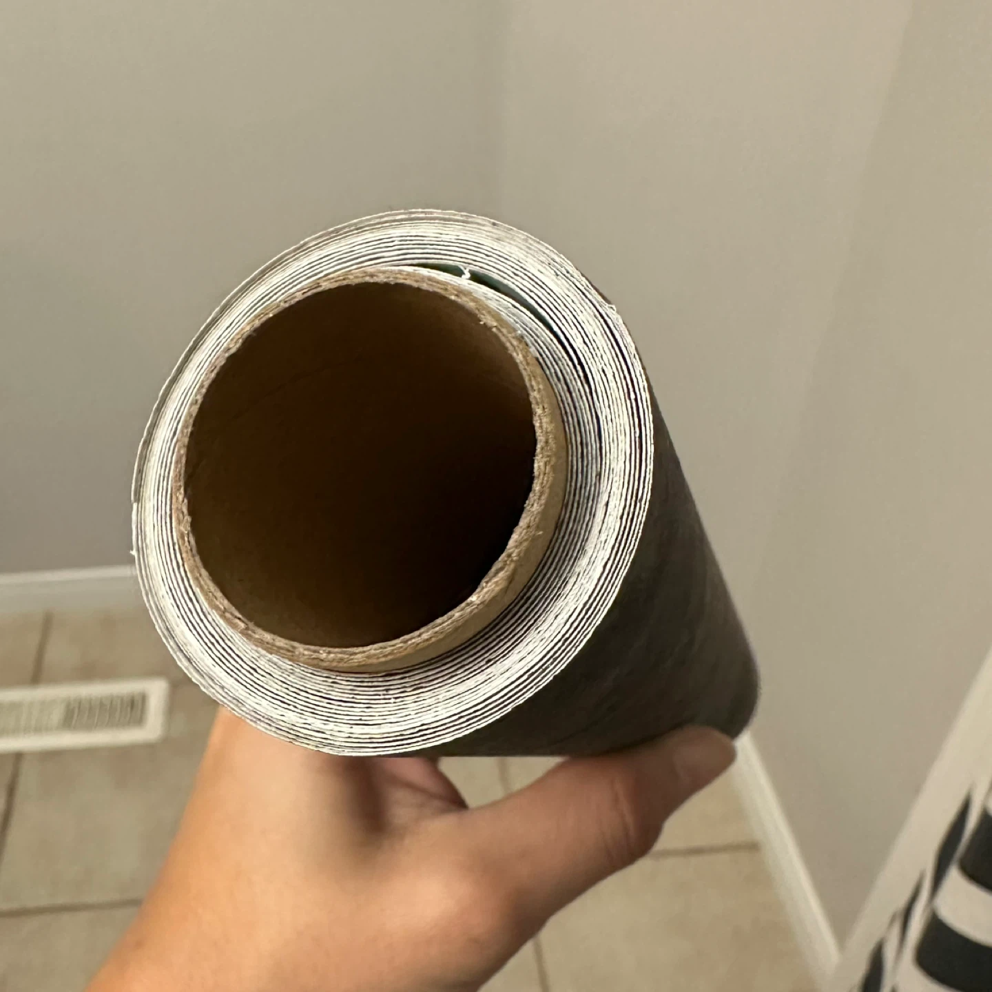Roll of Textured Vinyl Wallpaper - photo 3