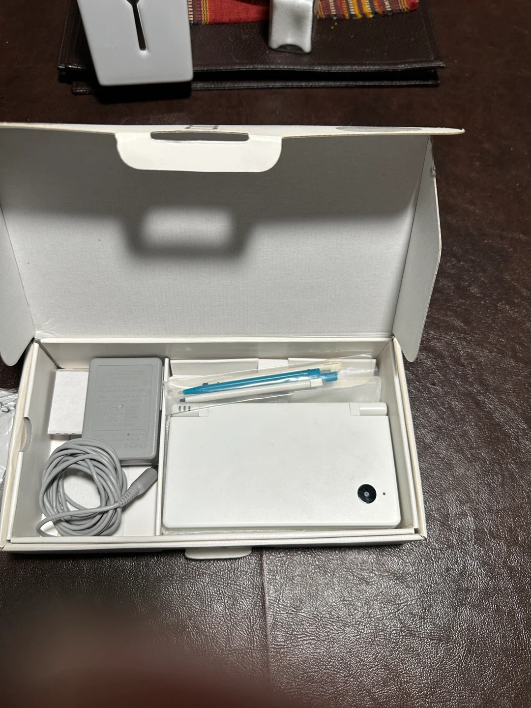Nintendo DS Lite White with Games and Accessories - photo 5