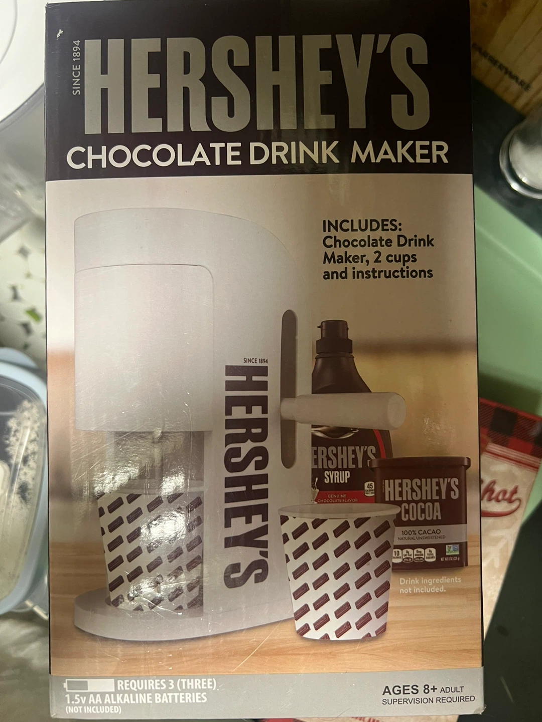 Hershey's Chocolate Drink Maker with 2 Cups & Instructions
