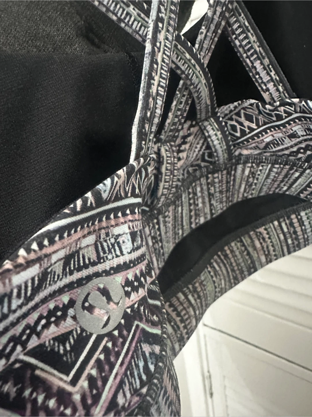 Lululemon Sports Bra - photo 3