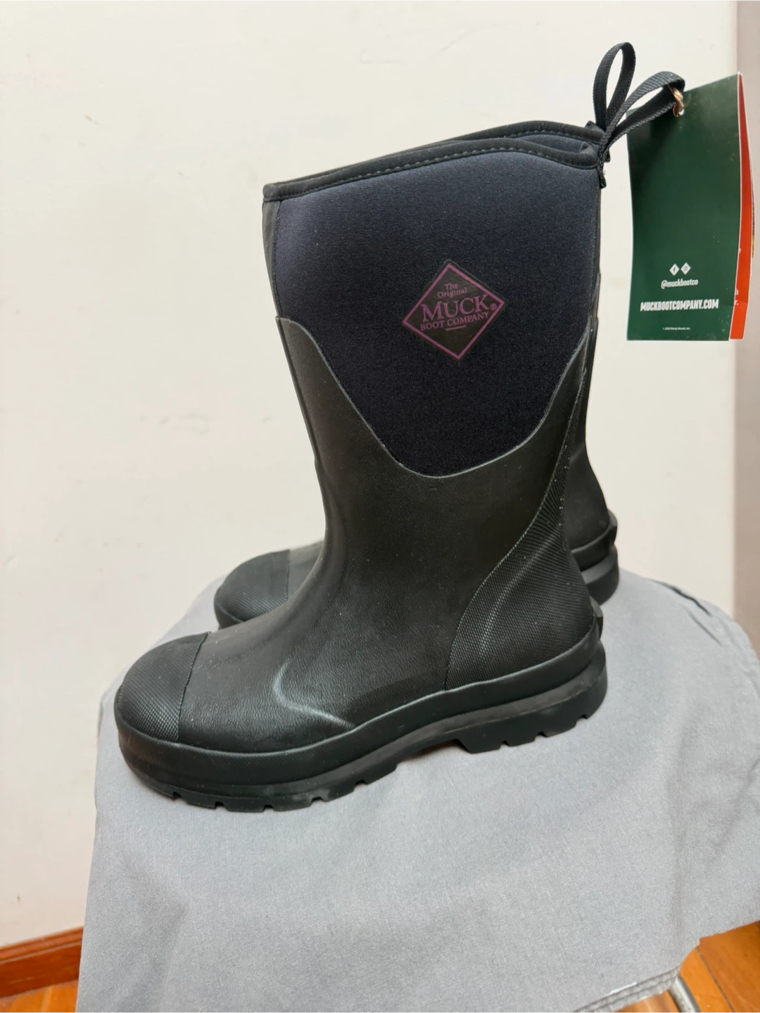 Muck Boot Company Women's Chore Mid Black Boots Size 7