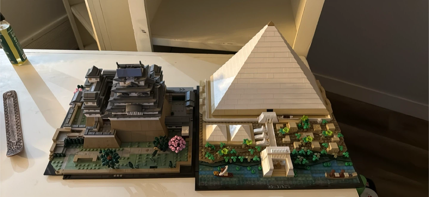 LEGO Architecture Great Wall of China & Pyramid Set
