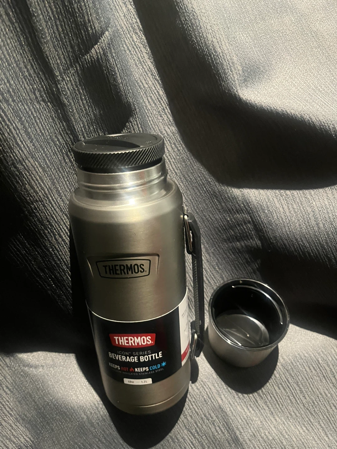 Thermos ICON Series Beverage Bottle 1.2L - photo 2