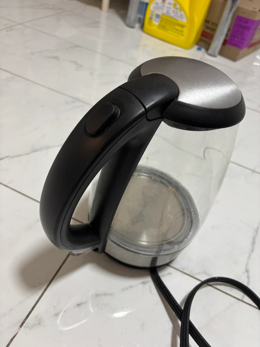 Insignia 1.7 L Glass Electric Kettle