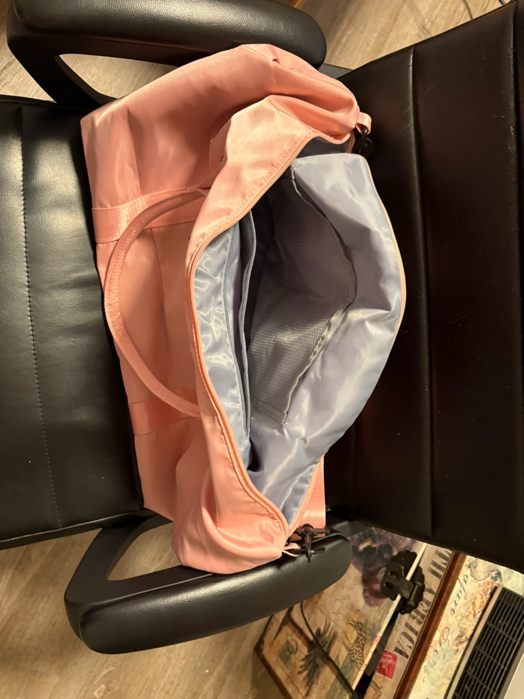 Pink Duffle  bag - never used - smoke free home