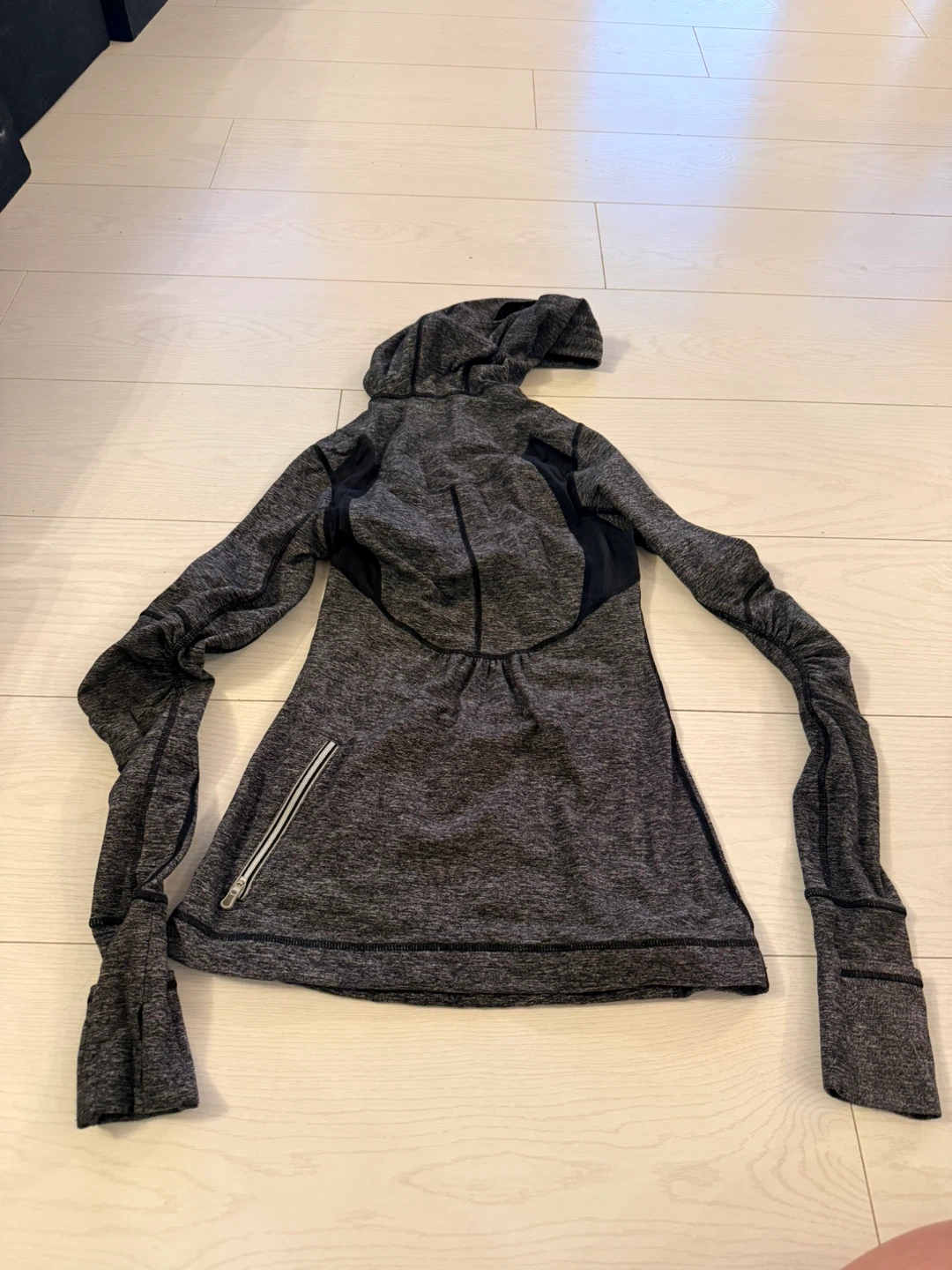 Lululemon Grey Heathered Hooded Pullover Jacket - photo 2