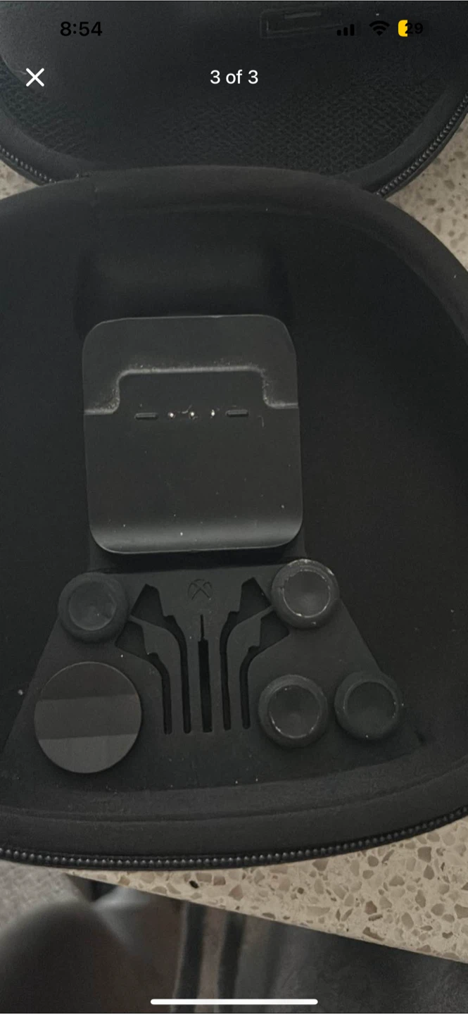 Xbox Elite Wireless Controller Series 2 - photo 3