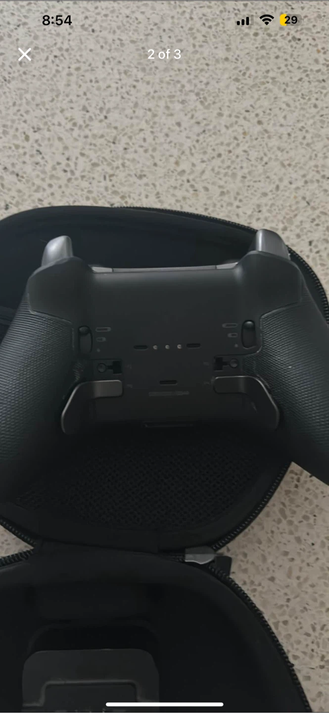 Xbox Elite Wireless Controller Series 2 - photo 2