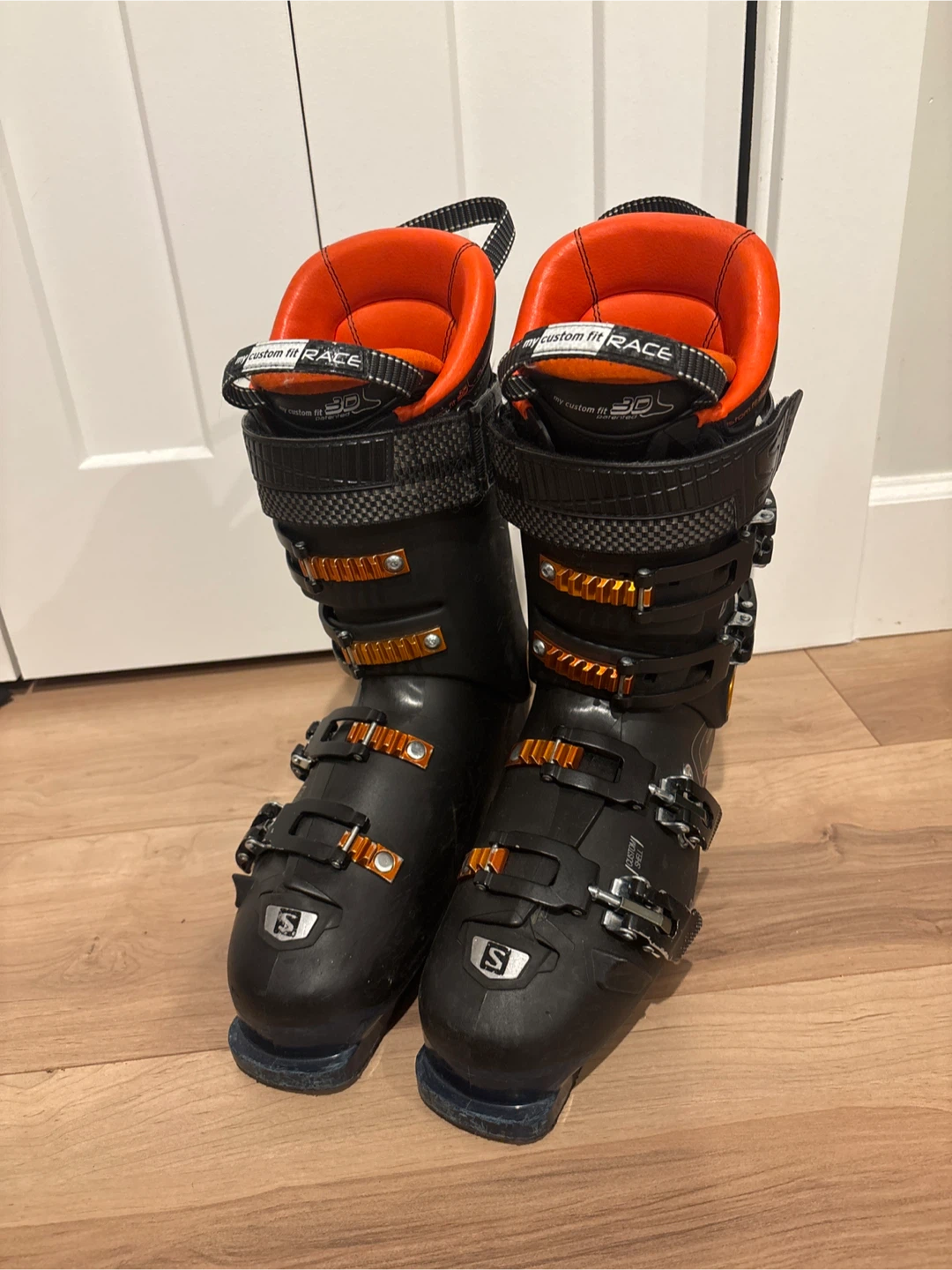 Ski Boots - Salomon 27 27.5