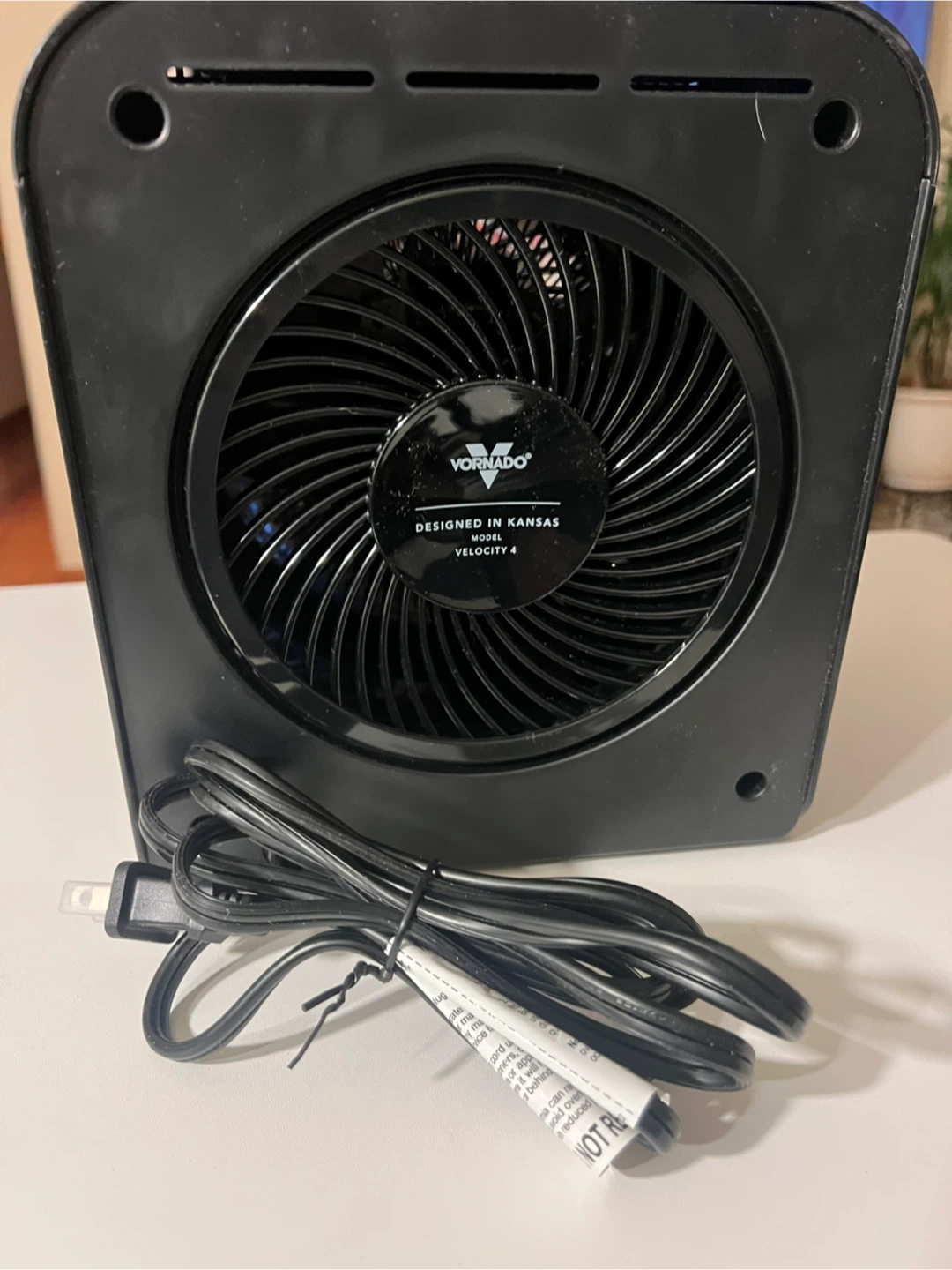 Vornado Velocity 4 Whole Room Heater with Velocity Tuned Heat - photo 3