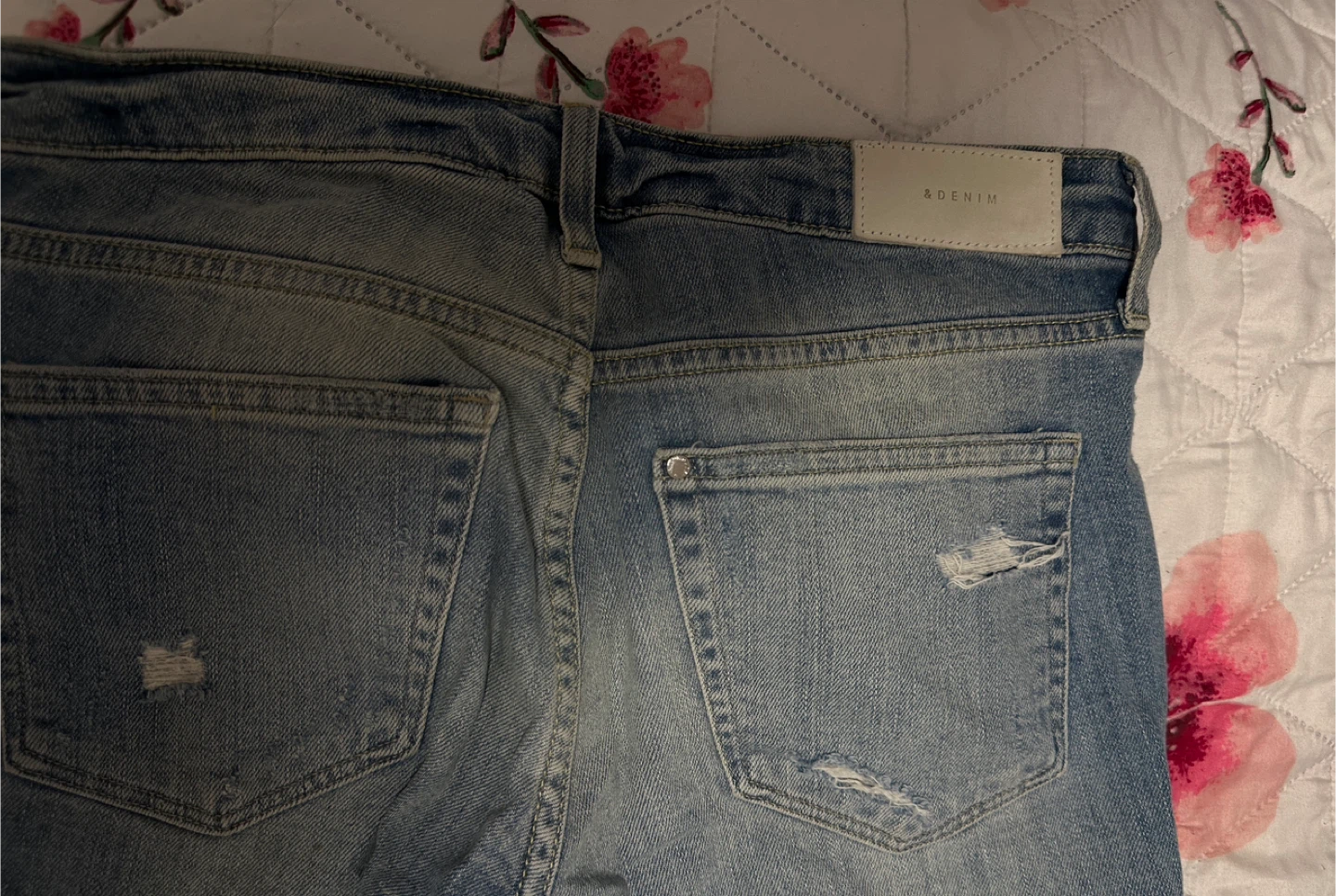 & DENIM Women's Distressed Jeans - photo 3