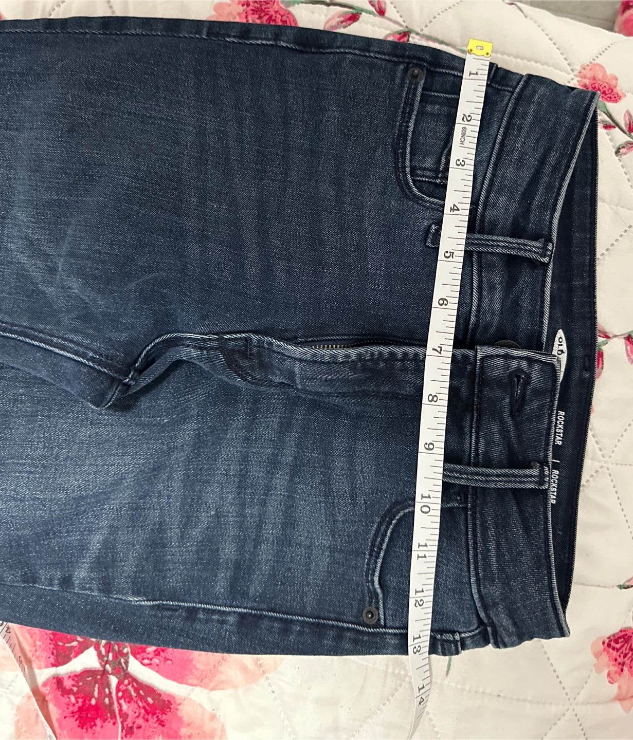 Old Navy Rockstar Super Skinny High-Rise Jeans Size 00 - photo 4