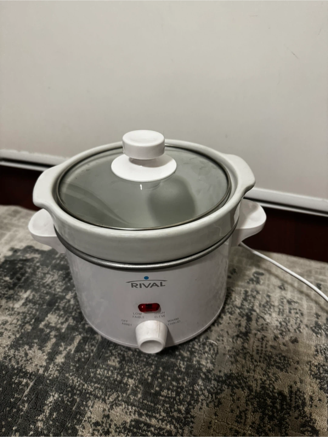 Rival Slow Cooker 120 Vac 60Hz 95W Max