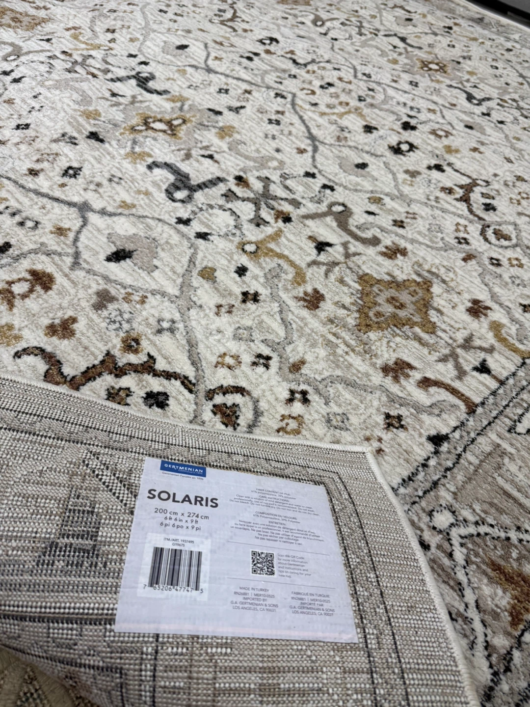 Turkish Area Rug, 6' x 9'